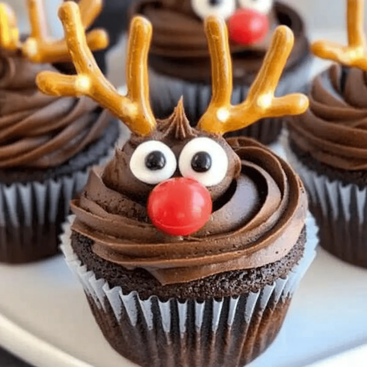 Irresistible Reindeer Cupcakes to Delight Your Holiday Parties