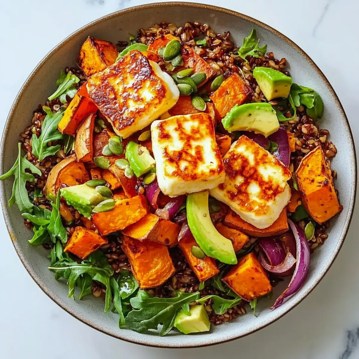 Hot Honey Halloumi Bowl: A Sweet and Spicy Delight